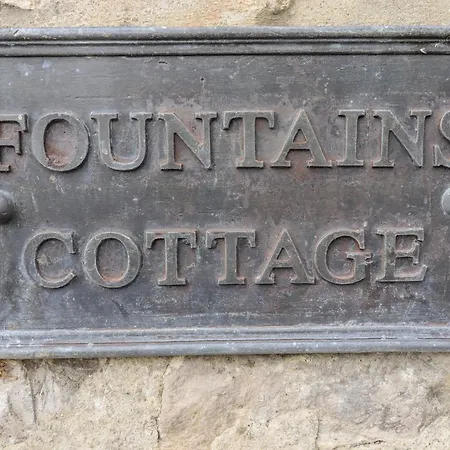 Holiday home Fountains Malham